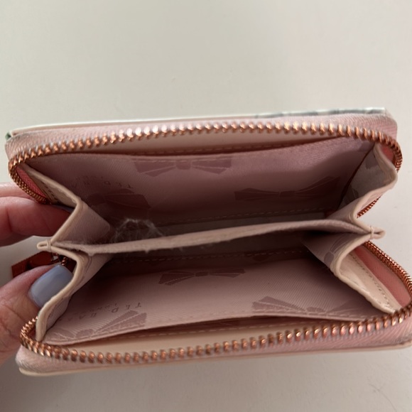 Ted Baker Wallet - Picture 3 of 3